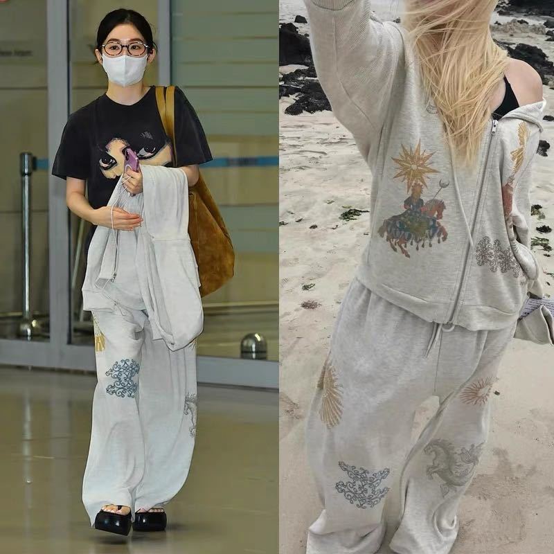 Streetwear Brand Collaborations - เจนนี่ คอลลาเบอเรท แบรนด์สตรีทแวร์ ชุดเสื้อฮู้ดมีซิปพิมพ์ลายดอกทานตะวันและกางเกงขายาวทรงหลวมแขนยาวสไตล์เกาหลี