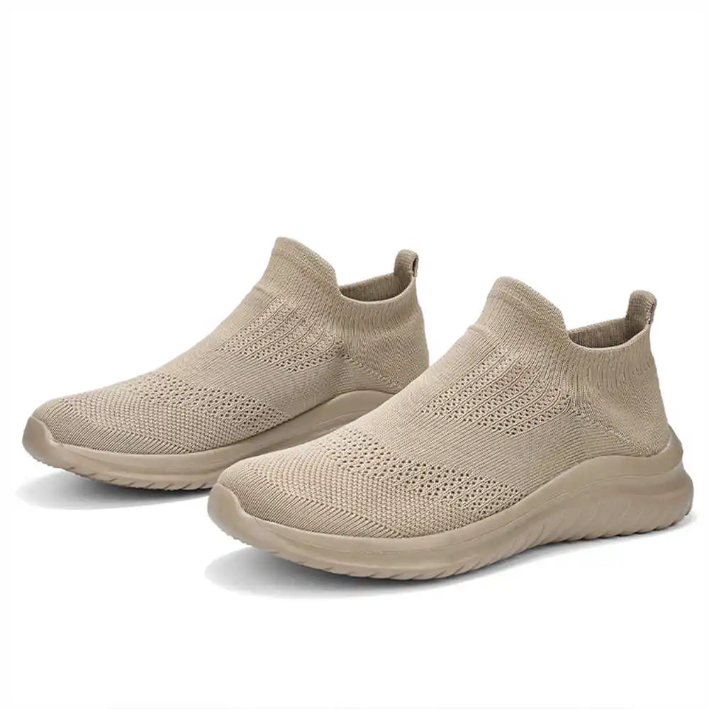 Beige Soft ใหม่รองเท้าเทนนิส M - Streetwear Brand Golf บทวิจารณ์และราคา